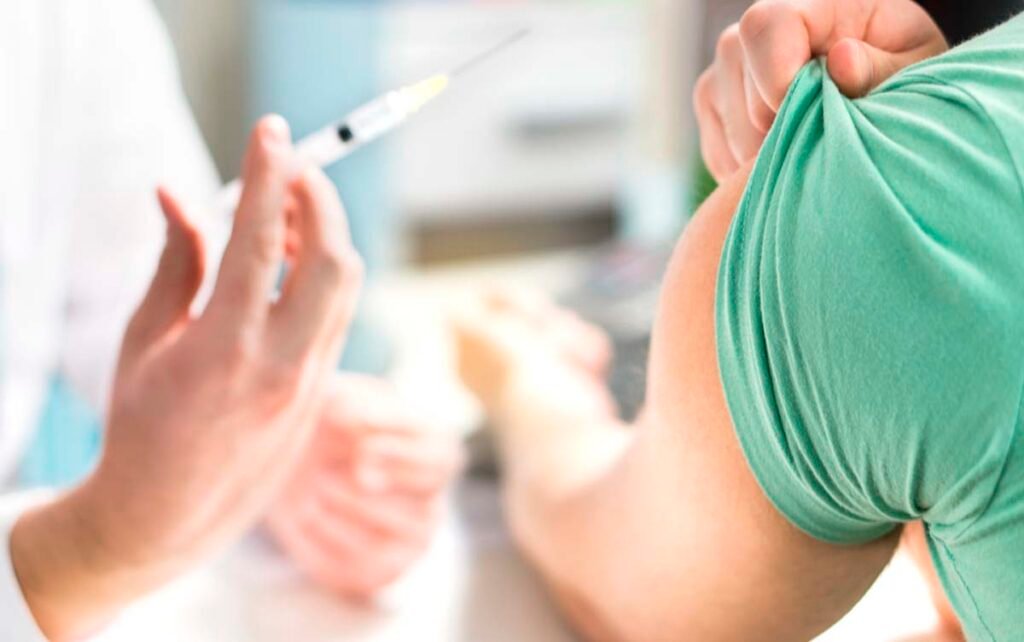 SP antecipa vacinação contra gripe para motoboys