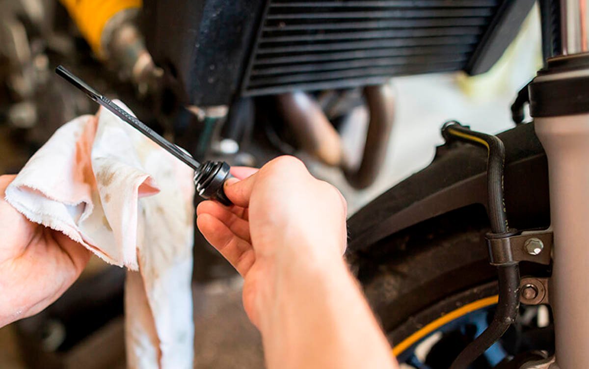 Manutenção da moto: 7 itens essenciais